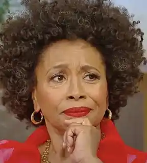 JENIFER LEWIS